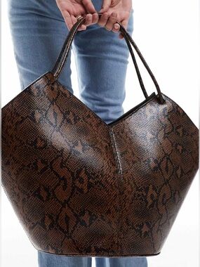 ASOS Design Brown snakeskin tote bag